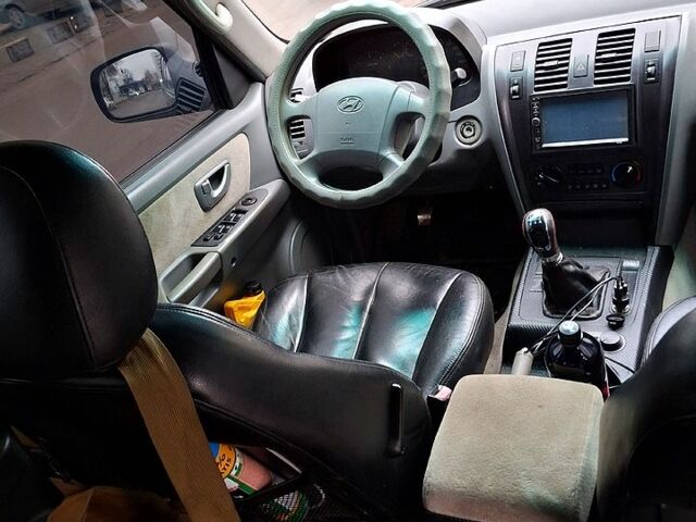 Хендай Терракан 2004 в Харькове на Automoto.ua Хендай Терракан, объемом двигателя 2.9 л и пробегом 0 тыс. км за 5500 $, фото 1 на Automoto.ua
