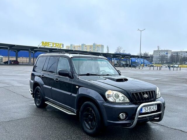 Хендай Терракан, объемом двигателя 2.9 л и пробегом 320 тыс. км за 2800 $, фото 1 на Automoto.ua