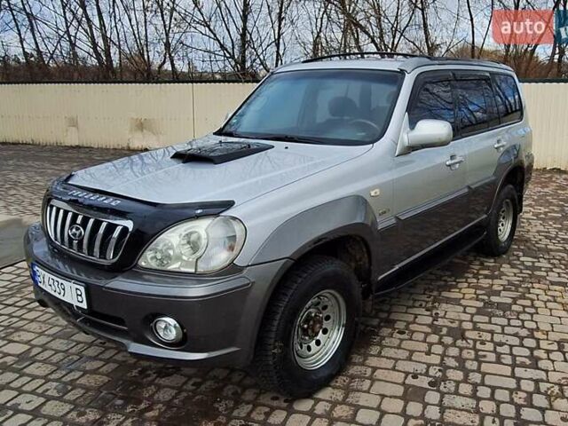 Сірий Хендай Терракан, об'ємом двигуна 2.9 л та пробігом 385 тис. км за 7650 $, фото 1 на Automoto.ua