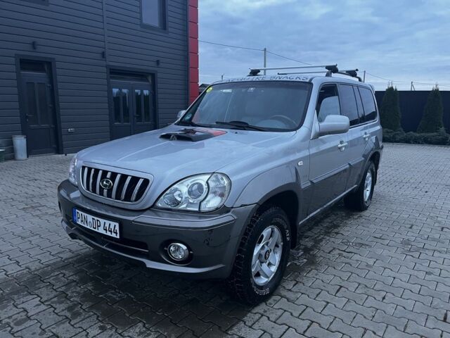 Сірий Хендай Терракан, об'ємом двигуна 2.9 л та пробігом 267 тис. км за 3450 $, фото 1 на Automoto.ua