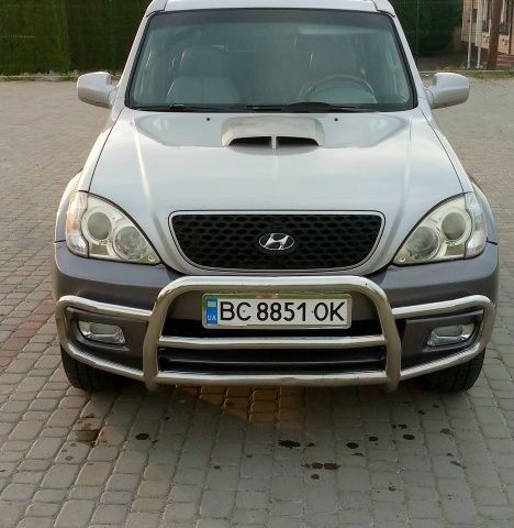Сірий Хендай Терракан, об'ємом двигуна 2.9 л та пробігом 230 тис. км за 7200 $, фото 1 на Automoto.ua