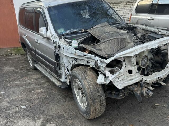 Серый Хендай Терракан, объемом двигателя 2.9 л и пробегом 200 тыс. км за 2000 $, фото 1 на Automoto.ua