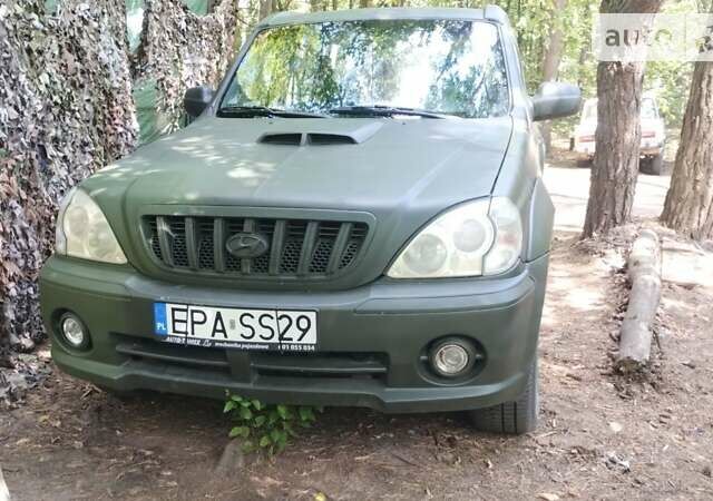 Зелений Хендай Терракан, об'ємом двигуна 2.9 л та пробігом 246 тис. км за 5500 $, фото 1 на Automoto.ua