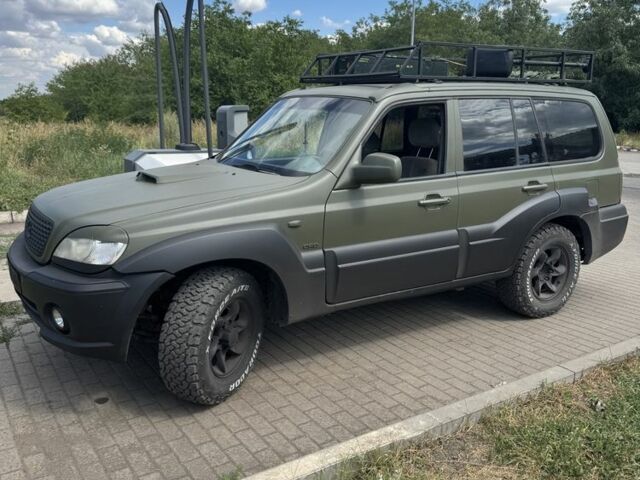 Зеленый Хендай Терракан, объемом двигателя 2.9 л и пробегом 320 тыс. км за 5300 $, фото 1 на Automoto.ua