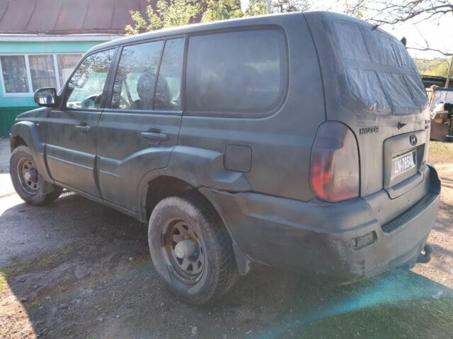 Зелений Хендай Терракан, об'ємом двигуна 2.9 л та пробігом 3 тис. км за 3000 $, фото 1 на Automoto.ua