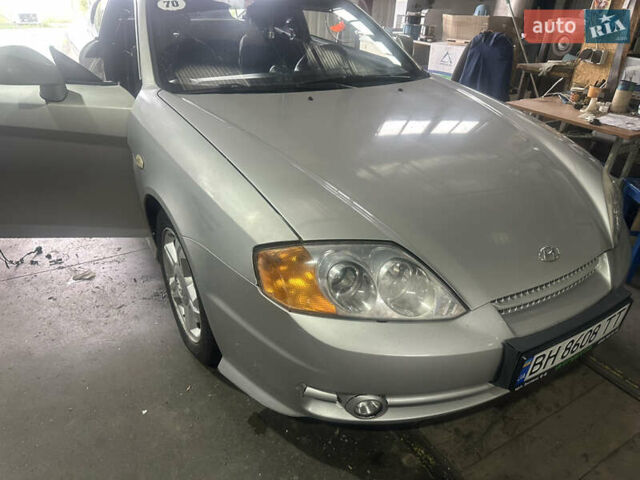 Сірий Хендай Тібурон, об'ємом двигуна 1.98 л та пробігом 190 тис. км за 3600 $, фото 1 на Automoto.ua