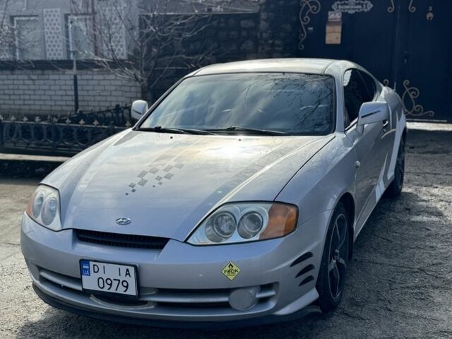 Сірий Хендай Тібурон, об'ємом двигуна 2.7 л та пробігом 168 тис. км за 4400 $, фото 1 на Automoto.ua