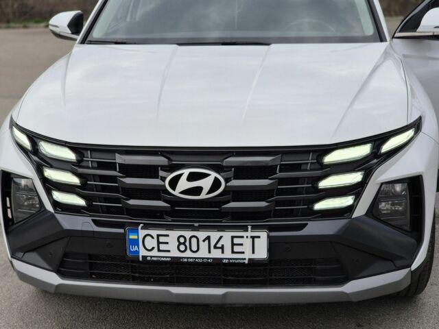 Білий Хендай Туксон, об'ємом двигуна 2 л та пробігом 31 тис. км за 25800 $, фото 1 на Automoto.ua