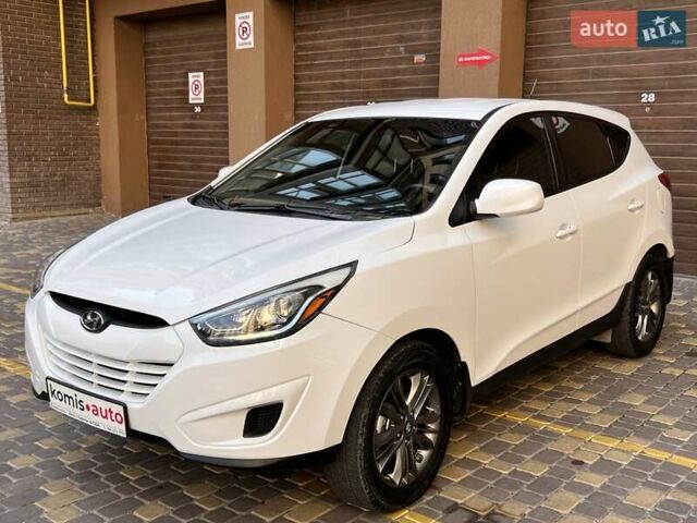 Білий Хендай Туксон, об'ємом двигуна 2 л та пробігом 160 тис. км за 12199 $, фото 1 на Automoto.ua