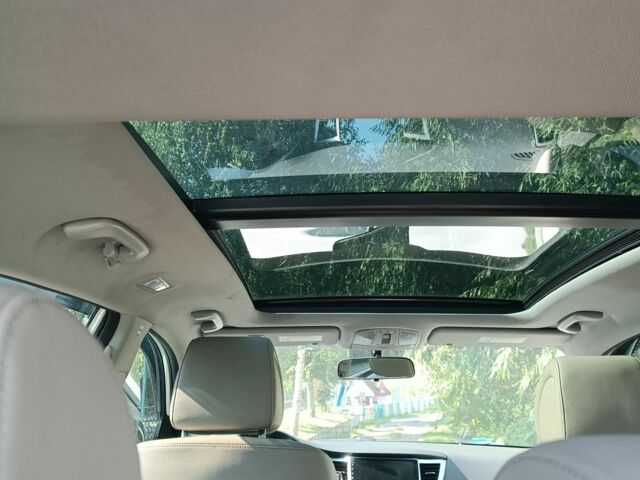 Белый Хендай Туксон, объемом двигателя 1.6 л и пробегом 140 тыс. км за 16800 $, фото 1 на Automoto.ua