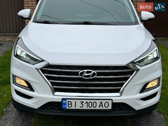 Хендай Туксон 2018 в Киеве на Automoto.ua Белый Хендай Туксон, объемом двигателя 2 л и пробегом 102 тыс. км за 25500 $, фото 1 на Automoto.ua