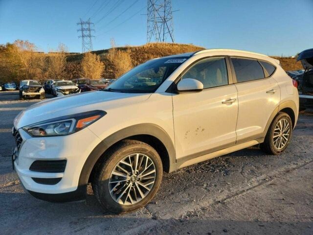 Білий Хендай Туксон, об'ємом двигуна 2.4 л та пробігом 80 тис. км за 2200 $, фото 1 на Automoto.ua