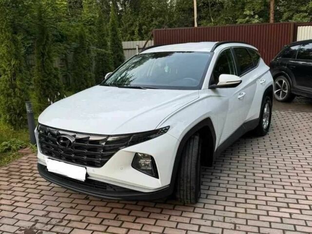 Білий Хендай Туксон, об'ємом двигуна 2 л та пробігом 60 тис. км за 20000 $, фото 1 на Automoto.ua