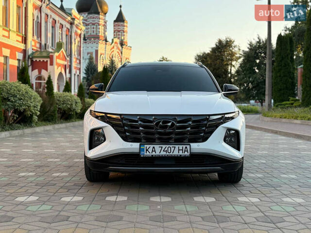 Белый Хендай Туксон, объемом двигателя 1.6 л и пробегом 75 тыс. км за 35000 $, фото 1 на Automoto.ua