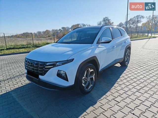 Білий Хендай Туксон, об'ємом двигуна 1.6 л та пробігом 7 тис. км за 39900 $, фото 1 на Automoto.ua