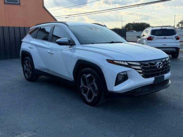 Белый Хендай Туксон, объемом двигателя 2.5 л и пробегом 11 тыс. км за 6200 $, фото 1 на Automoto.ua