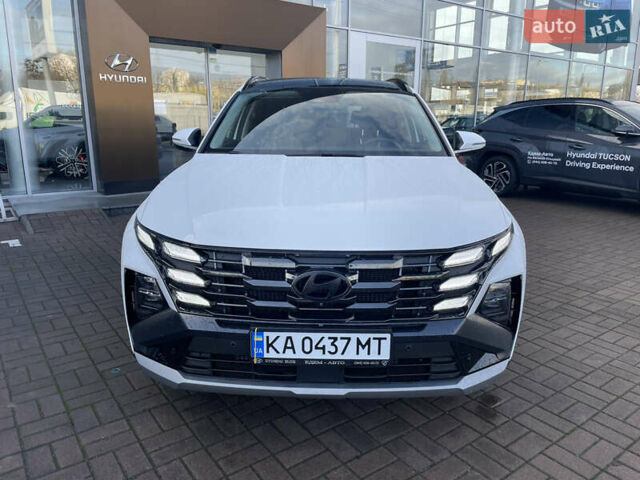 Белый Хендай Туксон, объемом двигателя 2.5 л и пробегом 3 тыс. км за 38243 $, фото 1 на Automoto.ua