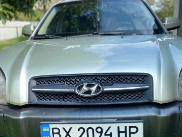Бежевий Хендай Туксон, об'ємом двигуна 2 л та пробігом 28 тис. км за 5800 $, фото 1 на Automoto.ua