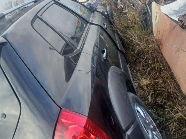 Чорний Хендай Туксон, об'ємом двигуна 2 л та пробігом 220 тис. км за 2603 $, фото 1 на Automoto.ua