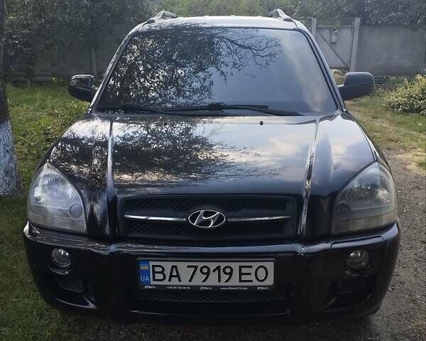 Чорний Хендай Туксон, об'ємом двигуна 1.98 л та пробігом 179 тис. км за 8000 $, фото 1 на Automoto.ua