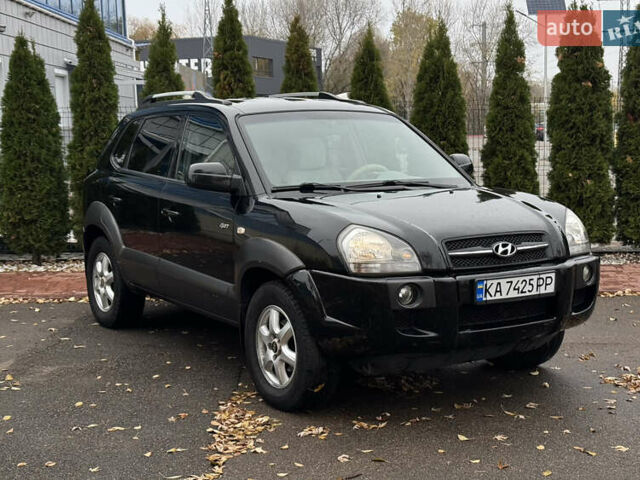Черный Хендай Туксон, объемом двигателя 2.7 л и пробегом 220 тыс. км за 6400 $, фото 1 на Automoto.ua
