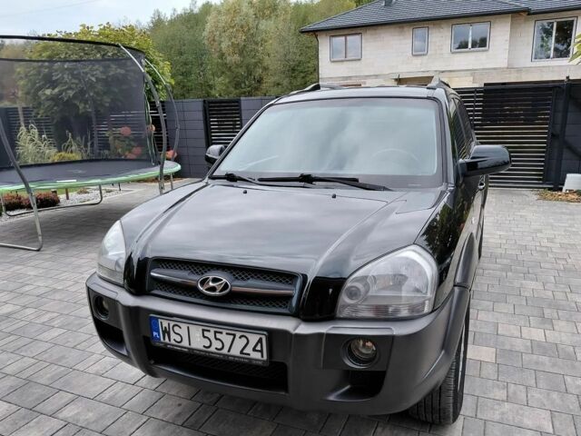 Хендай Туксон 2006 в Житомире на Automoto.ua Черный Хендай Туксон, объемом двигателя 2 л и пробегом 233 тыс. км за 6400 $, фото 1 на Automoto.ua