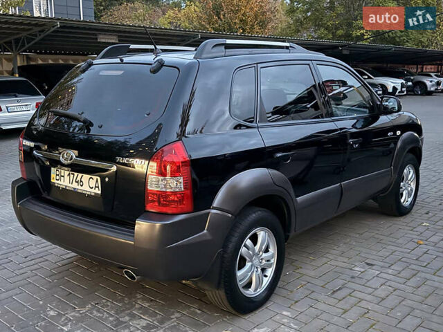 Хендай Туксон 2006 в Одессе на Automoto.ua Черный Хендай Туксон, объемом двигателя 1.98 л и пробегом 123 тыс. км за 8900 $, фото 1 на Automoto.ua