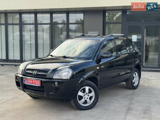 Чорний Хендай Туксон, об'ємом двигуна 0 л та пробігом 147 тис. км за 7999 $, фото 1 на Automoto.ua