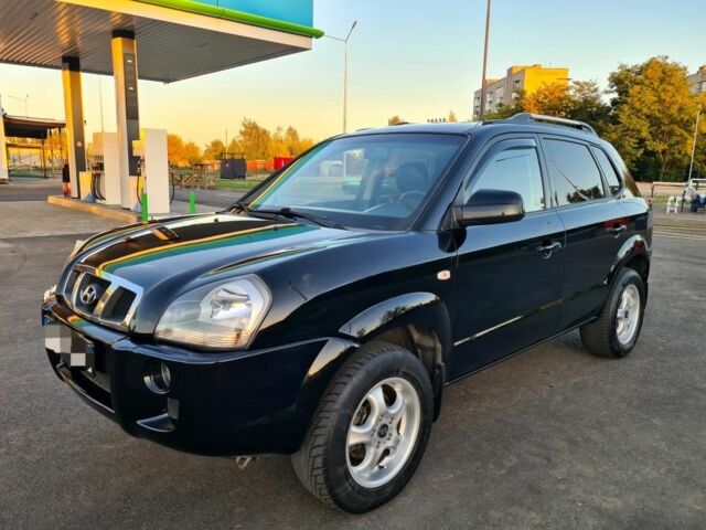 Чорний Хендай Туксон, об'ємом двигуна 0 л та пробігом 277 тис. км за 8400 $, фото 1 на Automoto.ua