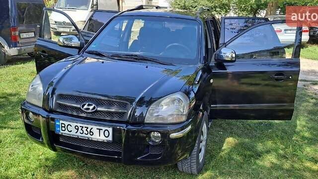 Чорний Хендай Туксон, об'ємом двигуна 1.98 л та пробігом 173 тис. км за 6900 $, фото 1 на Automoto.ua
