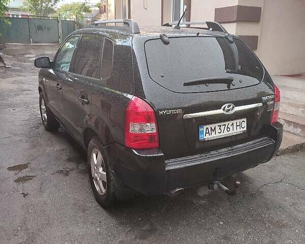 Хендай Туксон 2007 в Житомире на Automoto.ua Черный Хендай Туксон, объемом двигателя 2 л и пробегом 250 тыс. км за 7000 $, фото 1 на Automoto.ua