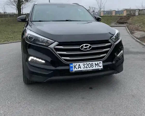 Хендай Туксон 2016 в Черновцах на Automoto.ua Черный Хендай Туксон, объемом двигателя 2 л и пробегом 153 тыс. км за 16500 $, фото 1 на Automoto.ua