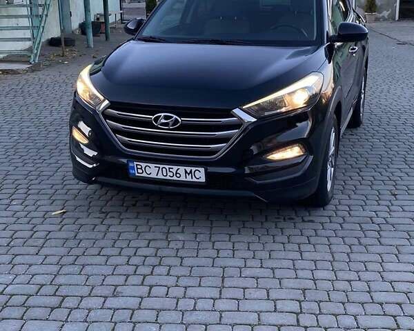 Хендай Туксон 2016 в Дрогобыче на Automoto.ua Черный Хендай Туксон, объемом двигателя 2 л и пробегом 180 тыс. км за 16000 $, фото 1 на Automoto.ua