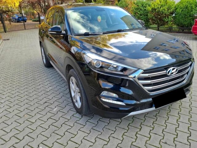 Хендай Туксон 2017 в Киеве на Automoto.ua Черный Хендай Туксон, объемом двигателя 1.6 л и пробегом 73 тыс. км за 9400 $, фото 1 на Automoto.ua