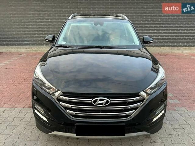 Чорний Хендай Туксон, об'ємом двигуна 1.69 л та пробігом 98 тис. км за 14000 $, фото 1 на Automoto.ua