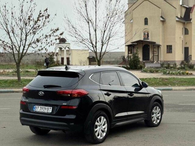 Чорний Хендай Туксон, об'ємом двигуна 2 л та пробігом 70 тис. км за 23000 $, фото 1 на Automoto.ua