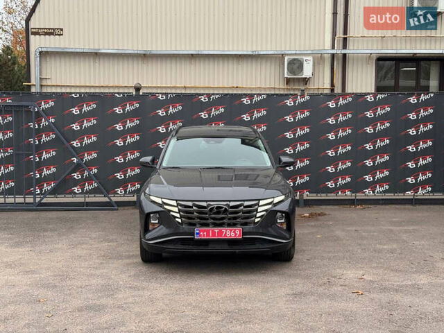 Черный Хендай Туксон, объемом двигателя 2 л и пробегом 107 тыс. км за 28900 $, фото 1 на Automoto.ua