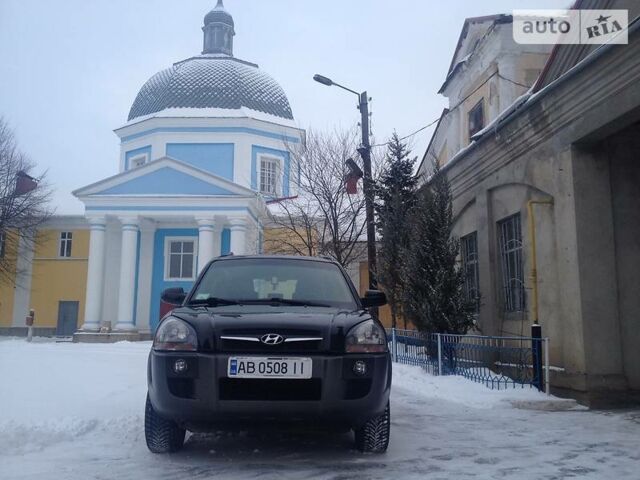 Чорний Хендай Туксон, об'ємом двигуна 2 л та пробігом 106 тис. км за 0 $, фото 1 на Automoto.ua