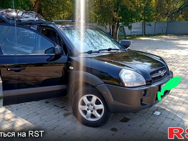 Хендай Туксон, об'ємом двигуна 2 л та пробігом 250 тис. км за 8200 $, фото 1 на Automoto.ua