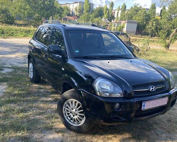 Хендай Туксон, объемом двигателя 1.98 л и пробегом 192 тыс. км за 7450 $, фото 1 на Automoto.ua