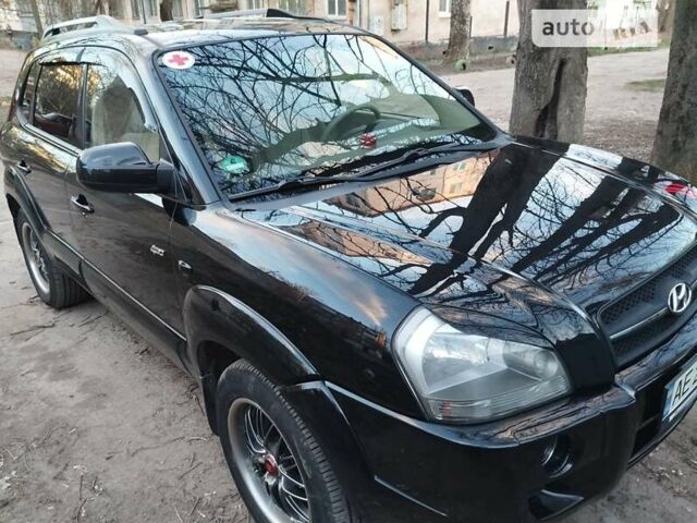 Хендай Туксон, об'ємом двигуна 2 л та пробігом 150 тис. км за 8300 $, фото 1 на Automoto.ua