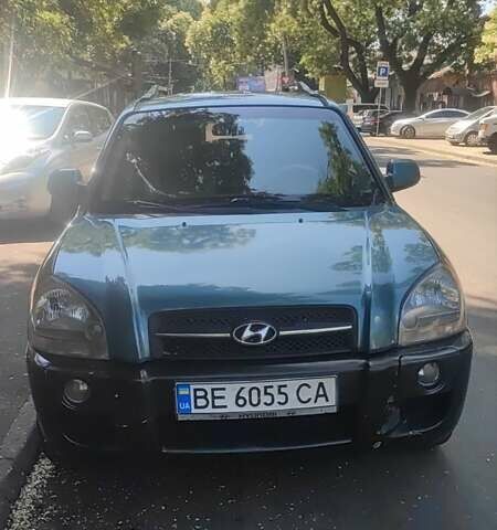 Хендай Туксон, объемом двигателя 2 л и пробегом 290 тыс. км за 6500 $, фото 1 на Automoto.ua