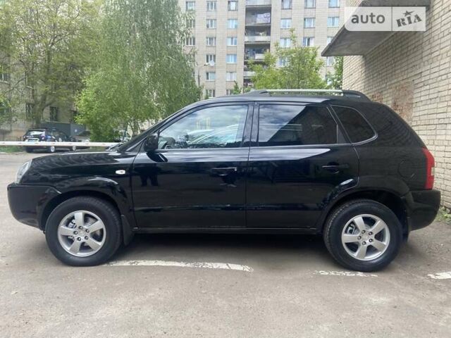 Хендай Туксон, об'ємом двигуна 0 л та пробігом 170 тис. км за 9000 $, фото 1 на Automoto.ua