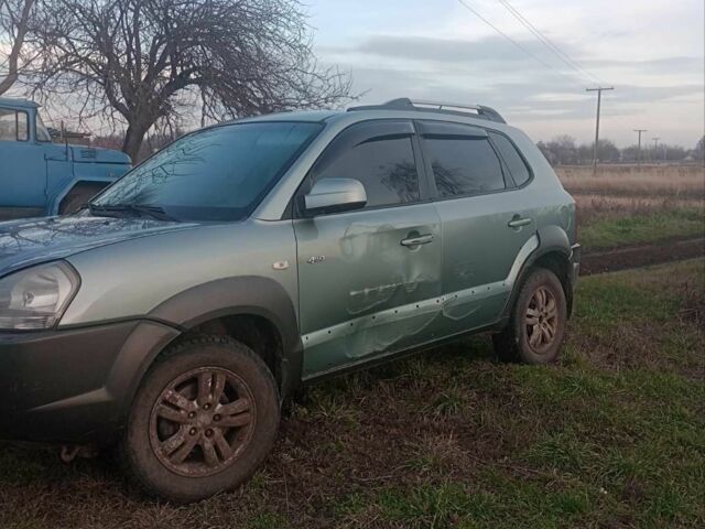 Хендай Туксон, об'ємом двигуна 2 л та пробігом 300 тис. км за 6500 $, фото 1 на Automoto.ua