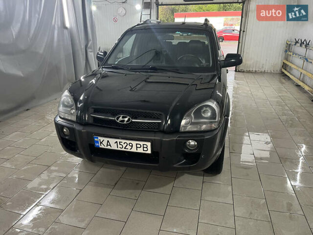 Хендай Туксон, объемом двигателя 1.98 л и пробегом 225 тыс. км за 7200 $, фото 1 на Automoto.ua