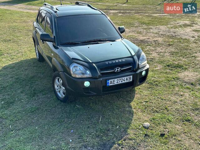 Хендай Туксон, об'ємом двигуна 2.7 л та пробігом 253 тис. км за 7200 $, фото 1 на Automoto.ua