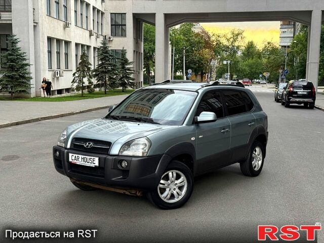 Хендай Туксон, об'ємом двигуна 2 л та пробігом 215 тис. км за 8888 $, фото 1 на Automoto.ua