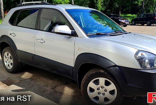 Хендай Туксон, об'ємом двигуна 2 л та пробігом 279 тис. км за 9200 $, фото 1 на Automoto.ua