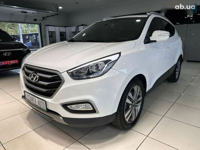 Хендай Туксон, об'ємом двигуна 2 л та пробігом 161 тис. км за 15500 $, фото 1 на Automoto.ua