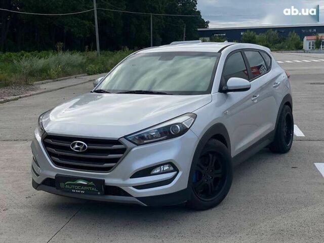 Хендай Туксон 2016 в Киеве на Automoto.ua Хендай Туксон, объемом двигателя 1.7 л и пробегом 99 тыс. км за 16490 $, фото 1 на Automoto.ua